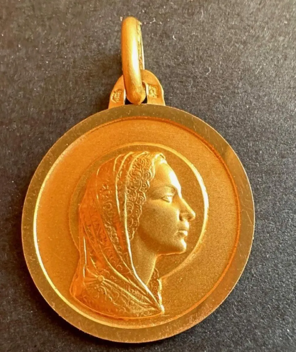 Médaille Vierge or