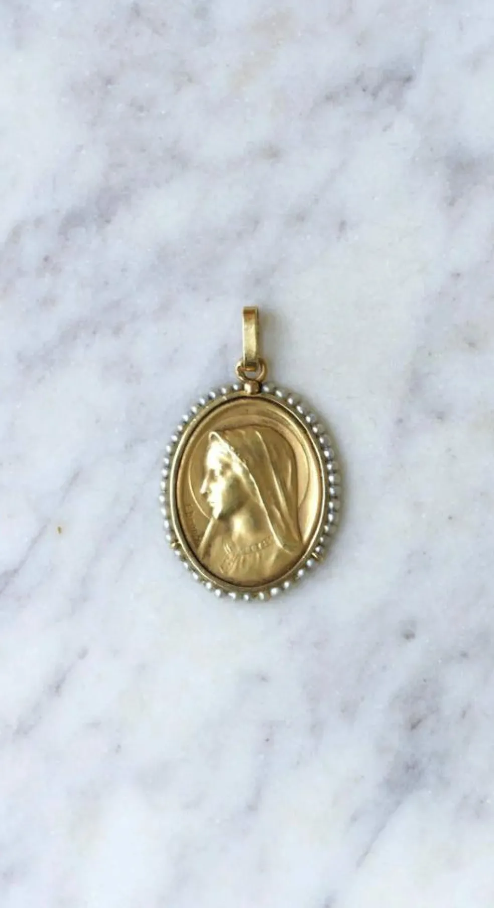 Médaille Vierge or et perles fines