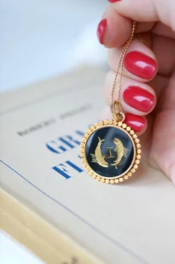 Médaille Zodiaque Poissons, or rose et onyx