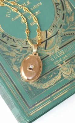 Médaillon ancien or rose et diamant