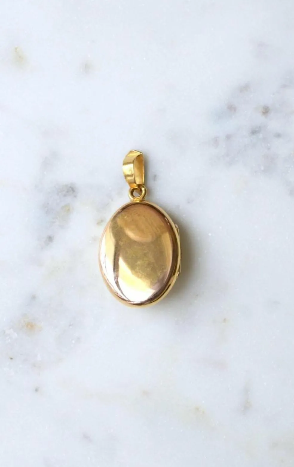 Médaillon ancien étoile or rose et or jaune, perles fines