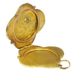 Médaillon d'amour et bonne chance