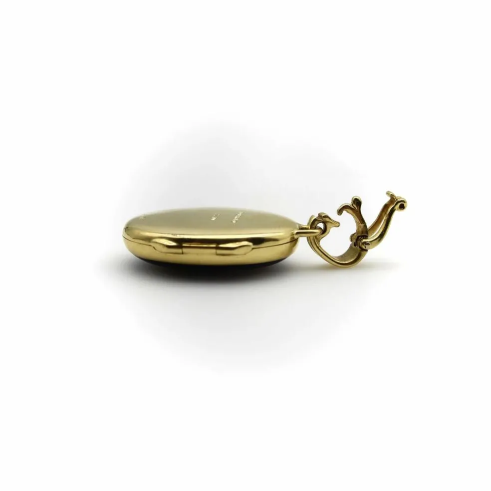 Médaillon en émail guilloché diamant doré Fabergé