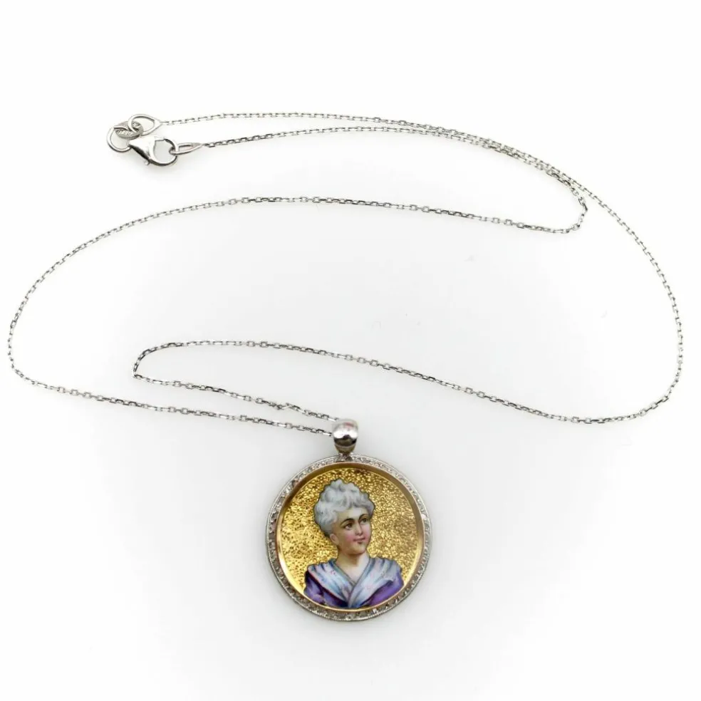 Médaillon miniature en émail victorien en or 14 carats avec chaîne en or 14 carats