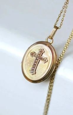 Médaillon ouvrant Or jaune et Perles