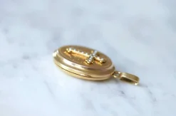 Médaillon ouvrant Or jaune et Perles