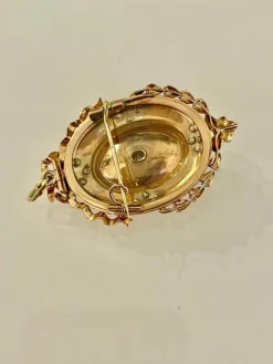 Médaillon Porte Souvenir Or et Perles Fines