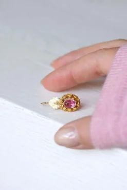 Mono boucle d'oreille ancienne or et pierre rose