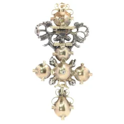 Or, croix de diamant