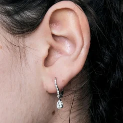 Paire boucles oreilles diamants or blanc