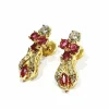 Paire de boucle d'oreilles or, rubis, diamants
