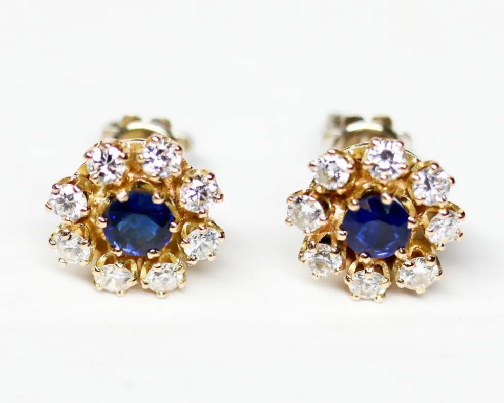 Paire de Boucles d'Oreilles Marguerite Saphir et Diamants