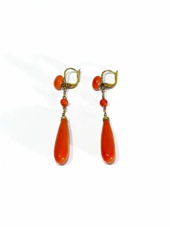 Paire De Boucles d'Oreilles en or et en corail