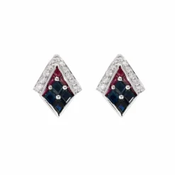 Paire de boucles d'oreilles or gris, diamants, rubis et saphirs