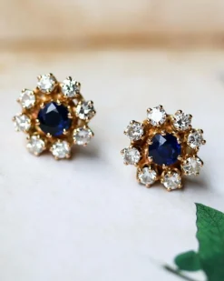 Paire de Boucles d'Oreilles Marguerite Saphir et Diamants