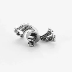 Paire de boucles d'oreilles or gris et diamants