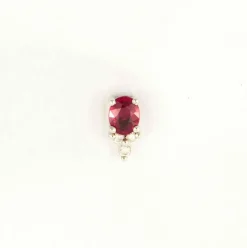 Paire de boucles d'oreilles or blanc rubis diamants