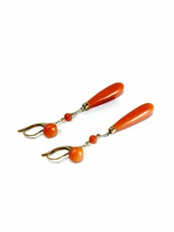 Paire De Boucles d'Oreilles en or et en corail