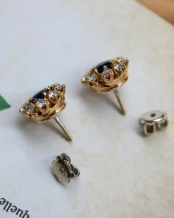 Paire de Boucles d'Oreilles Marguerite Saphir et Diamants