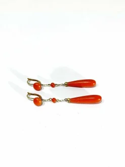 Paire De Boucles d'Oreilles en or et en corail