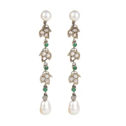 Paire de pendants d'oreilles fin XIXème