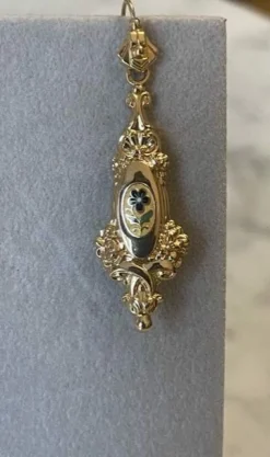 Paire de pendants d'oreilles Or jaune