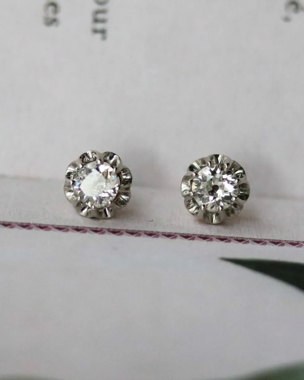 Paire de Puces d'Oreilles Anciennes Or blanc Diamants