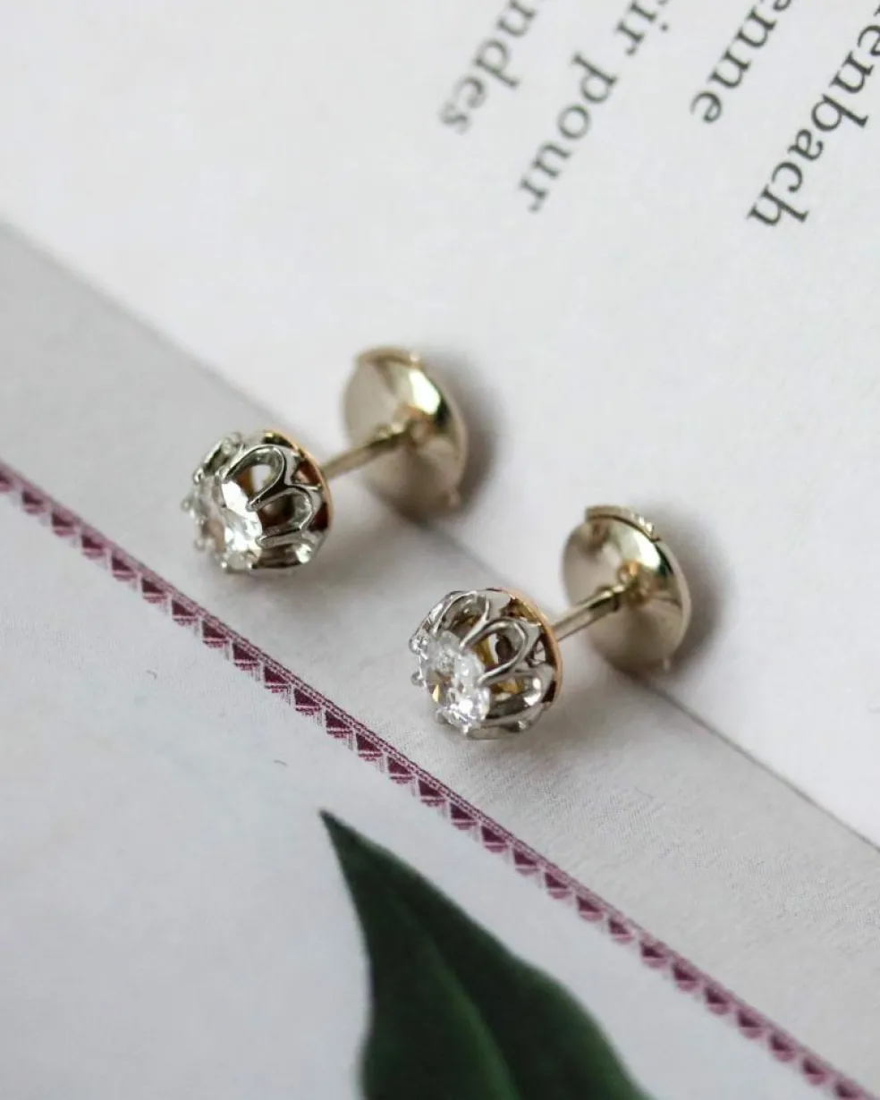 Paire de Puces d'Oreilles Anciennes Or blanc Diamants