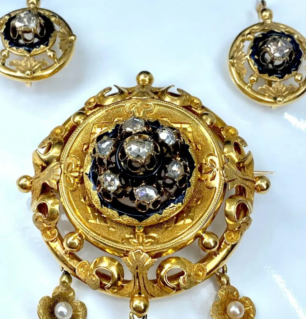 Parure : broche et boucles d’oreilles Email Diamants Perles