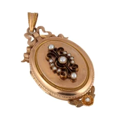 Parure en or jaune, perles