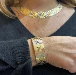 Parure or 3 couleurs , collier ruban et bracelet
