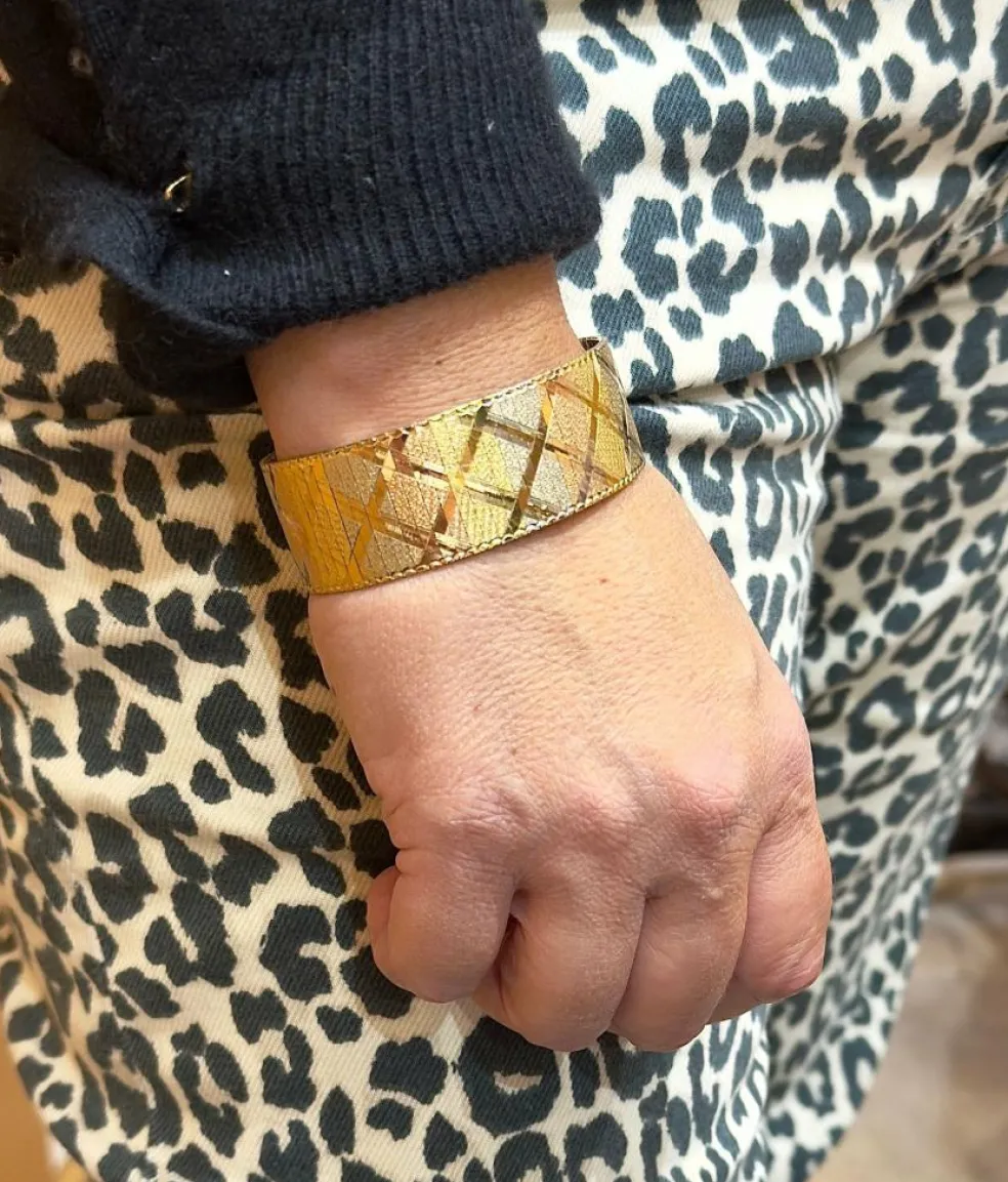 Parure or 3 couleurs , collier ruban et bracelet