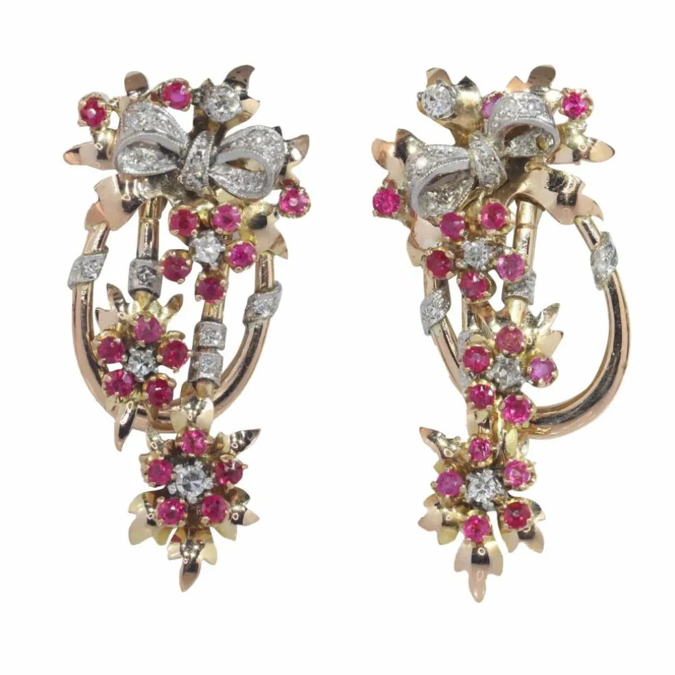 Pendantes, diamants et rubis