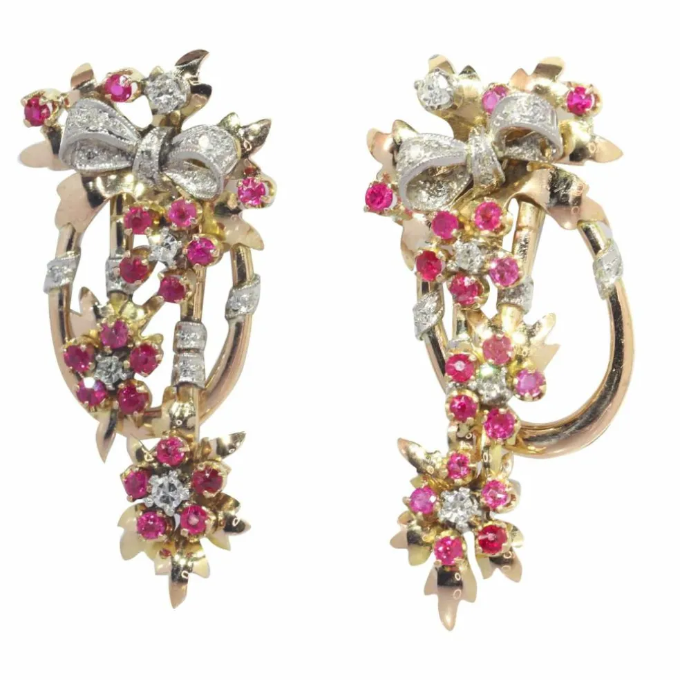 Pendantes, diamants et rubis