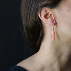 Pendants d'oreilles anciens corail peau d'ange perles fines