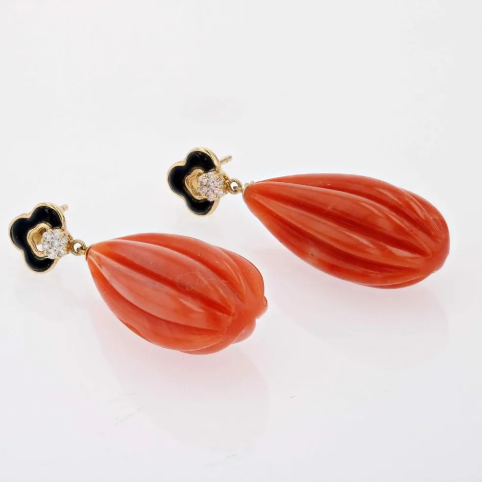 Pendants d'oreilles corail onyx et diamants