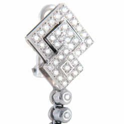 Pendants d'oreilles diamants et perle