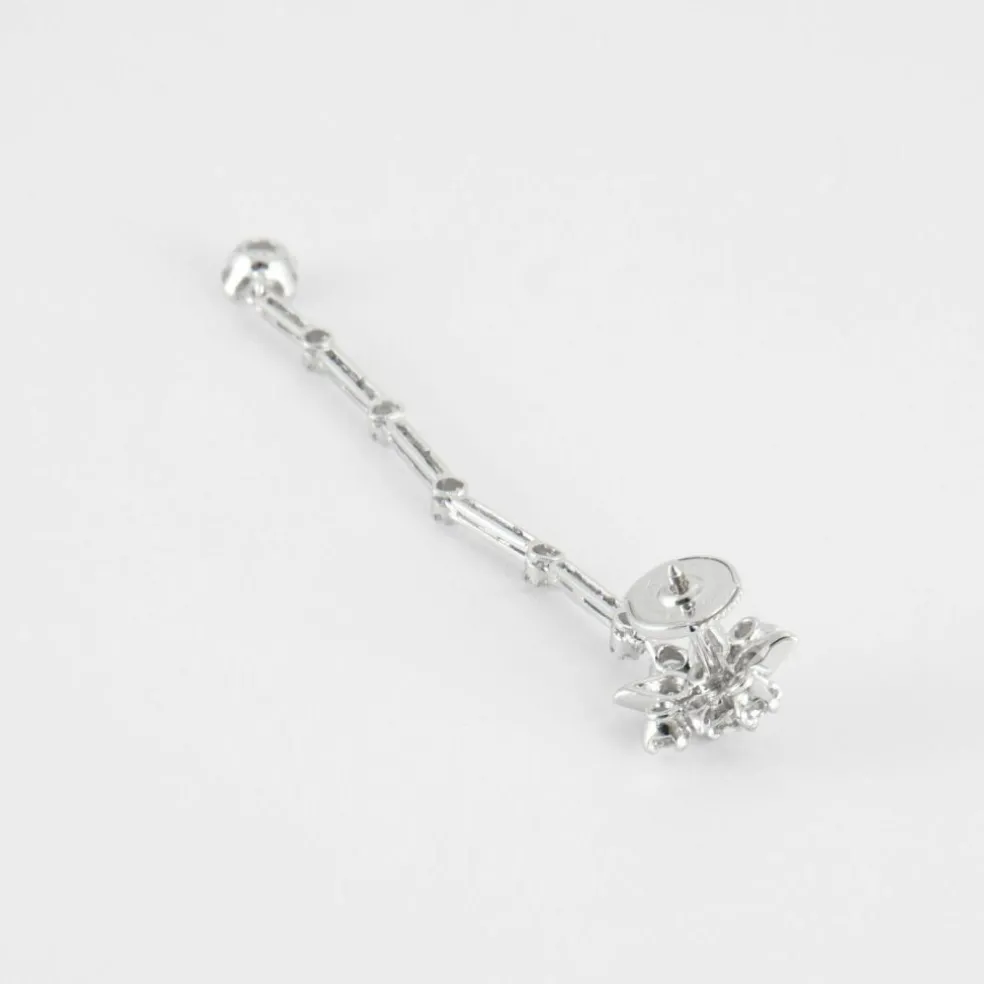 Pendants d'oreilles, or blanc et diamants