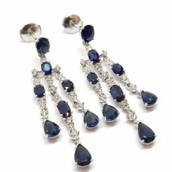 Pendants d'oreilles saphirs diamants or blanc