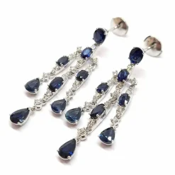 Pendants d'oreilles saphirs diamants or blanc