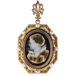 Pendentif - Broche Aucoc Camée ancien et ses perles