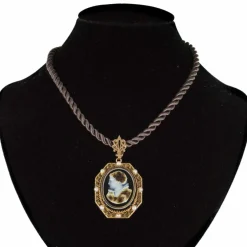 Pendentif - Broche Aucoc Camée ancien et ses perles