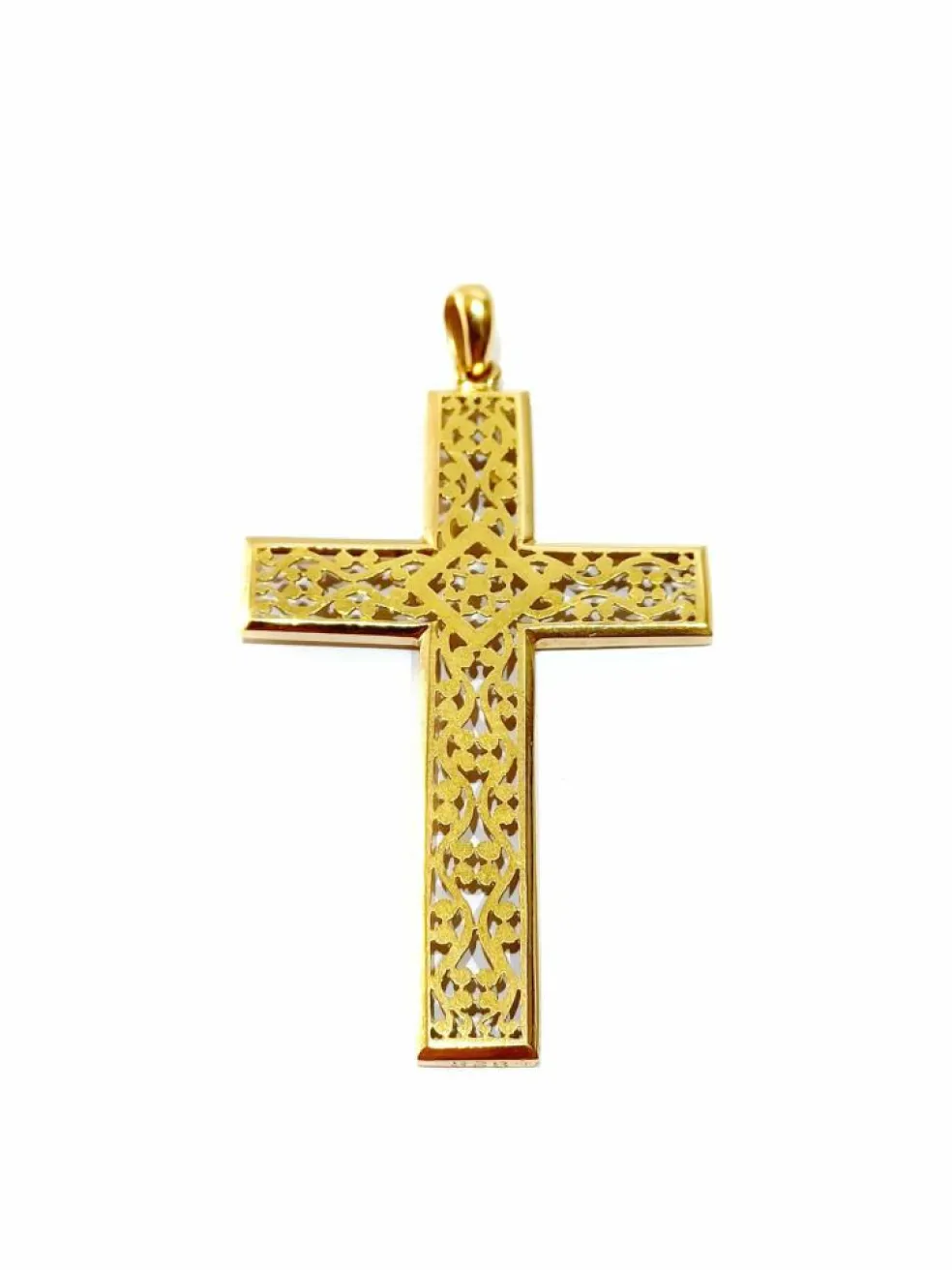 Pendentif - croix en or ajouré