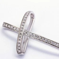 Pendentif ALFIERI CROIX DE SAINT-JEAN Or blanc Diamants