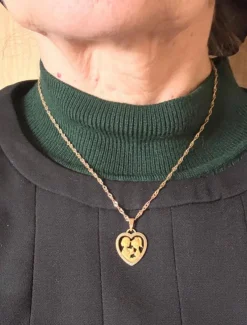 Pendentif amoureux de Peynet et sa chaine en or