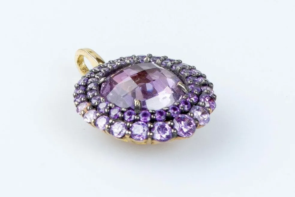 Pendentif améthyste en or massif