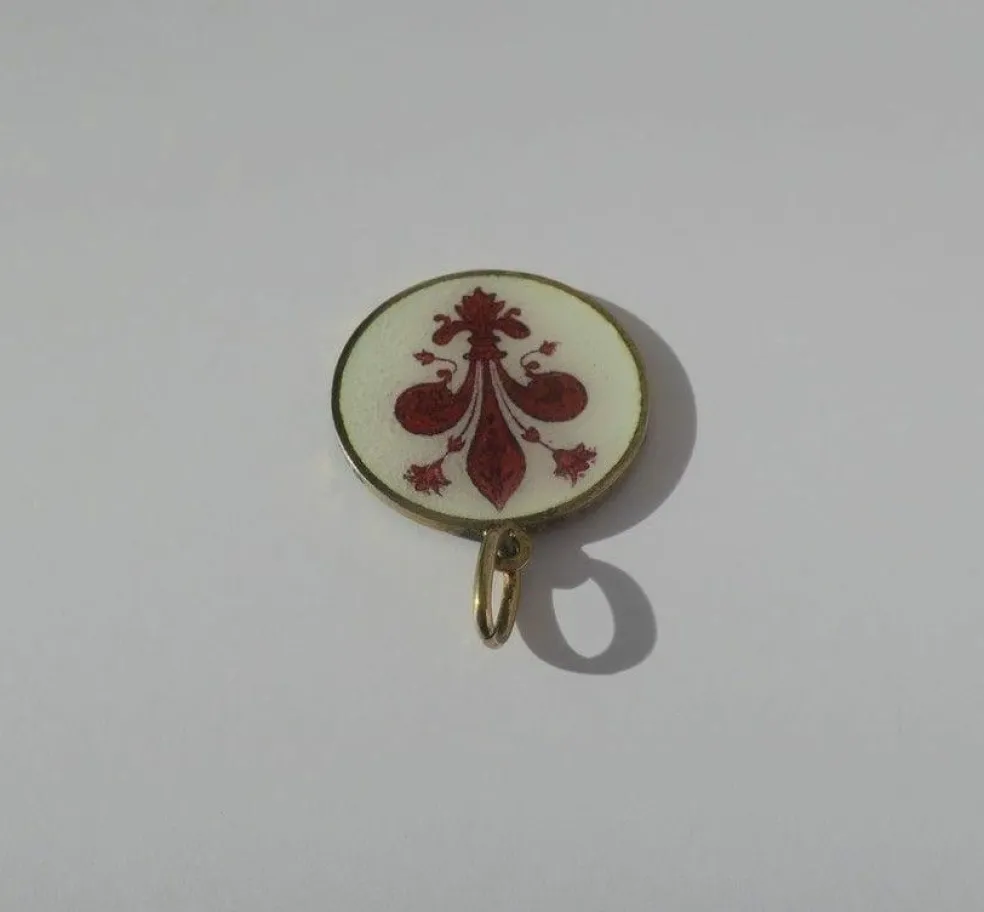Pendentif ancien biface émail fleur de Lys Jésus