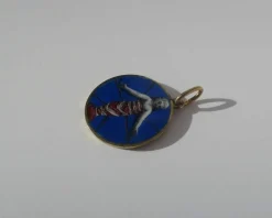 Pendentif ancien biface émail fleur de Lys Jésus