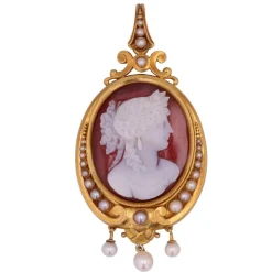 Pendentif ancien Camée et Perles fines