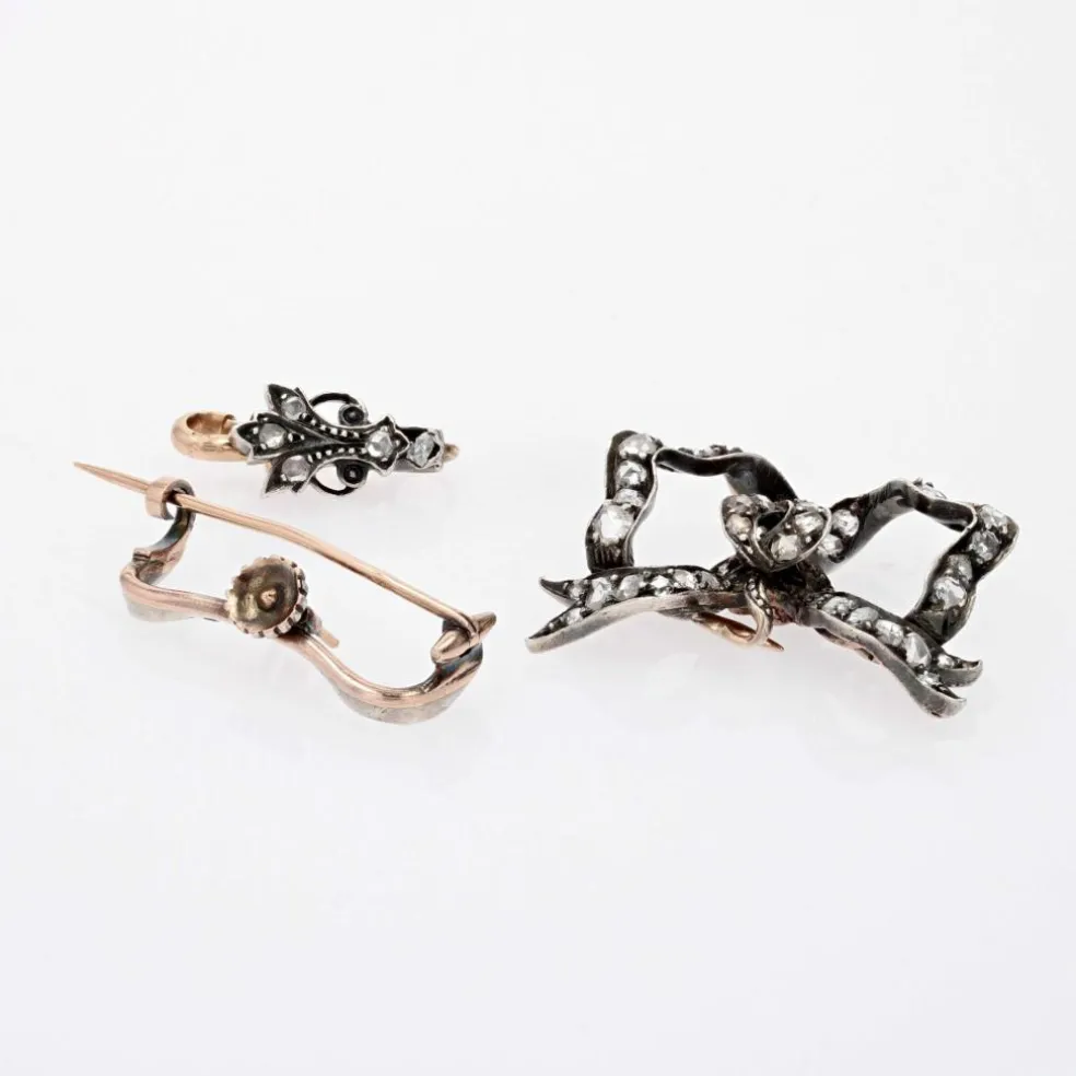 Pendentif ancien diamants transformable en broche